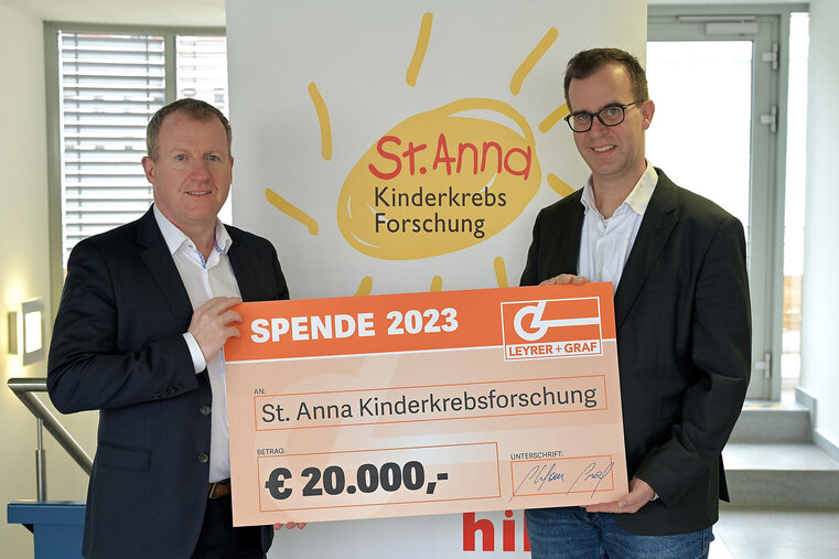 Spendenübergabe Leyrer + Graf